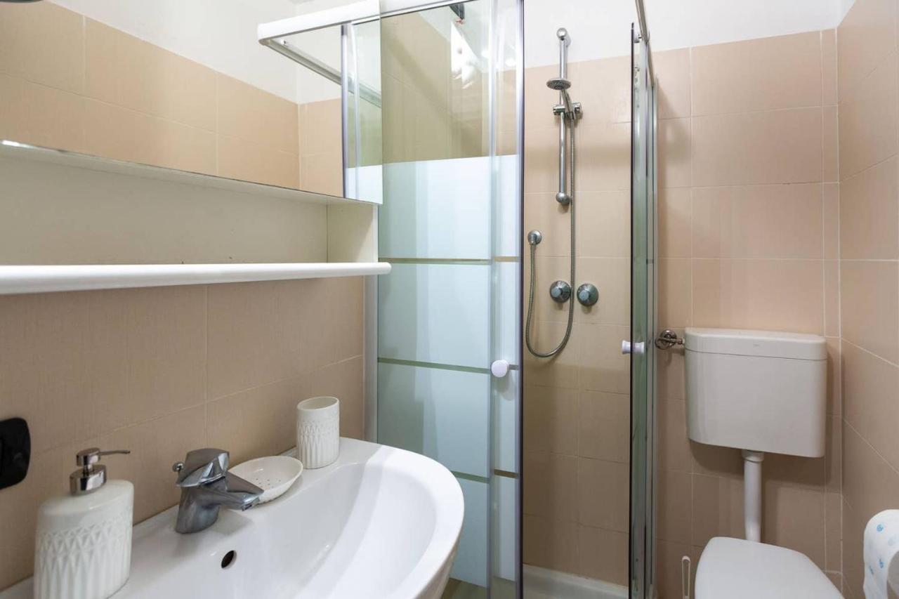 Apartment Monte Nero 29 Милан Экстерьер фото